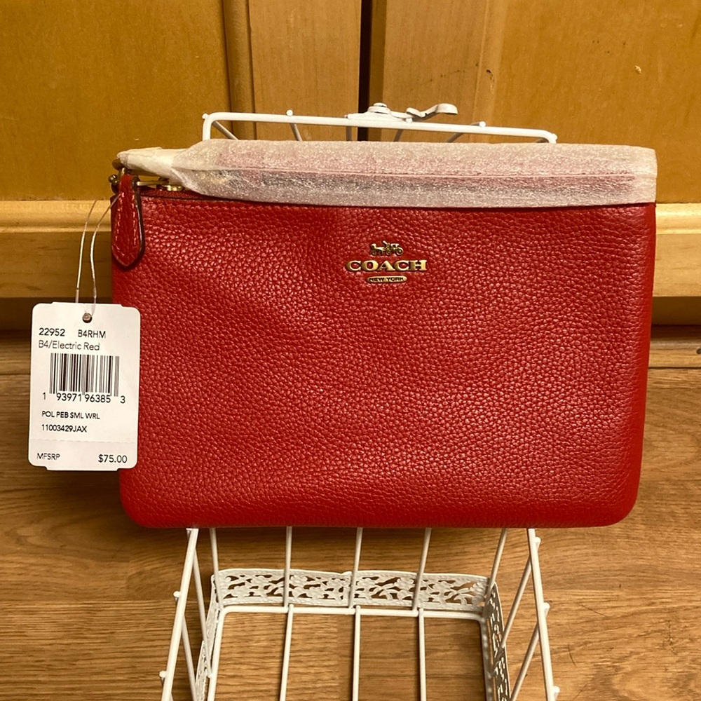 Coach  B4/ Electric red small wristlet. NWT